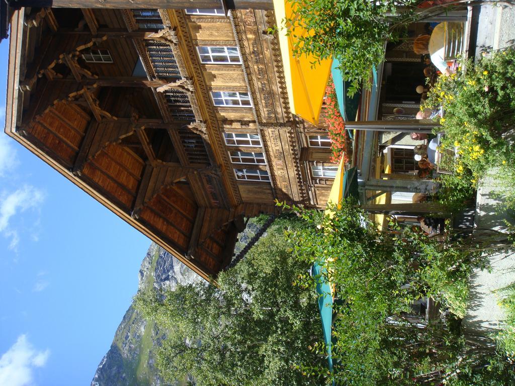 Schweizerhaus Swiss Quality Hotel Maloja Exterior photo